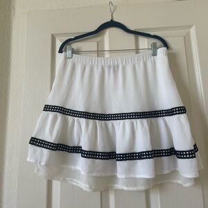 Vince Camuto mini skirt
